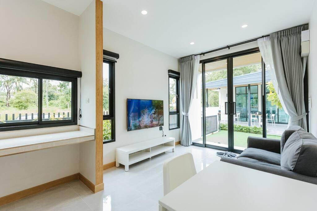 Cheeva Pool Villa Khao Lak Buitenkant foto